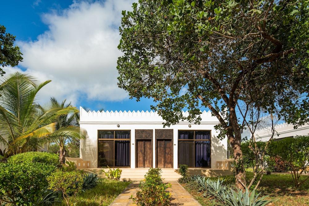 Moja Tuu Zanzibar Hotel Kiwengwa  Buitenkant foto